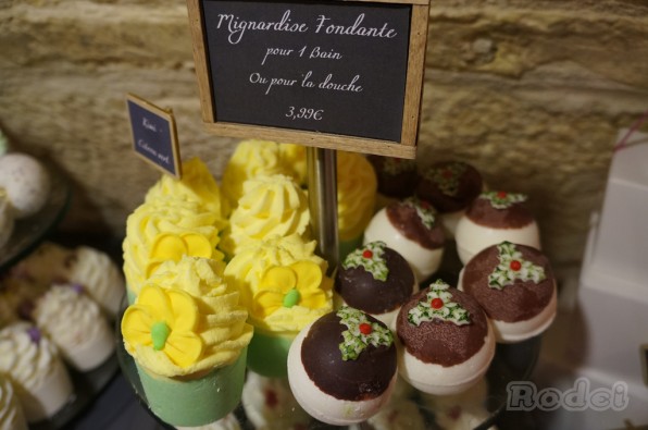 Dois lugares fantásticos na Place de la Comédie, Montpellier Bain de Gourmandises 02 596x395 Dois lugares fantásticos na Place de la Comédie, Montpellier