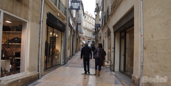 Um pouquinho sobre Montpellier, França Montpellier 01 596x300 Um pouquinho sobre Montpellier, França