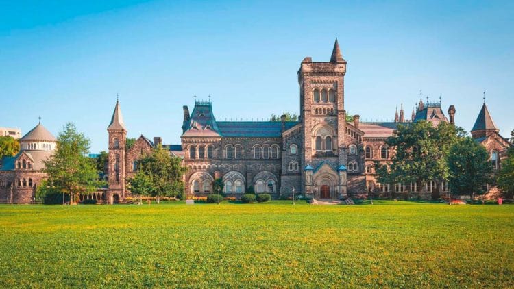 Como economizar em Toronto: University of Toronto