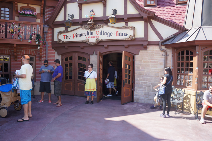 Magic Kingdom 88 - Pinocchio's Village Haus