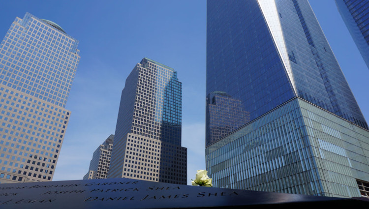 Nova-York-Financial-District-09-Memorial-Plaza