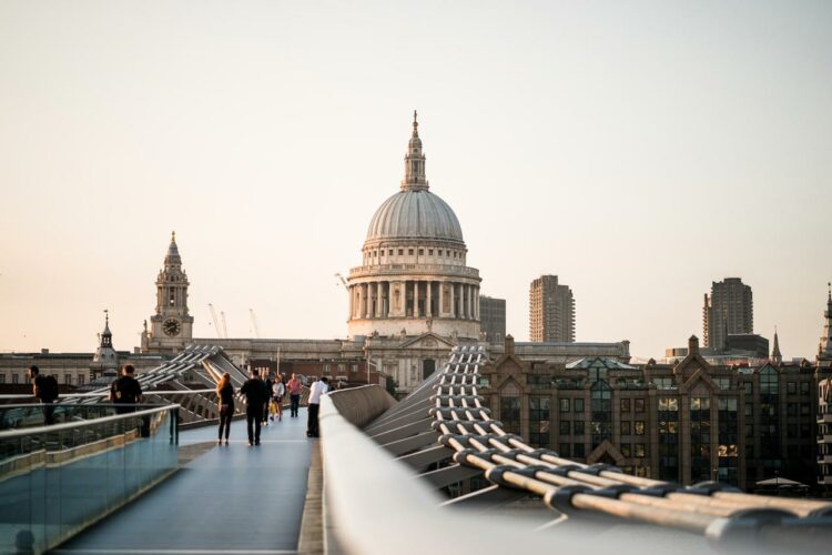 Conexão em Londres: St Paul Cathedral