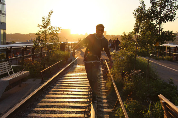 Pôr do sol no High Line de Nova York