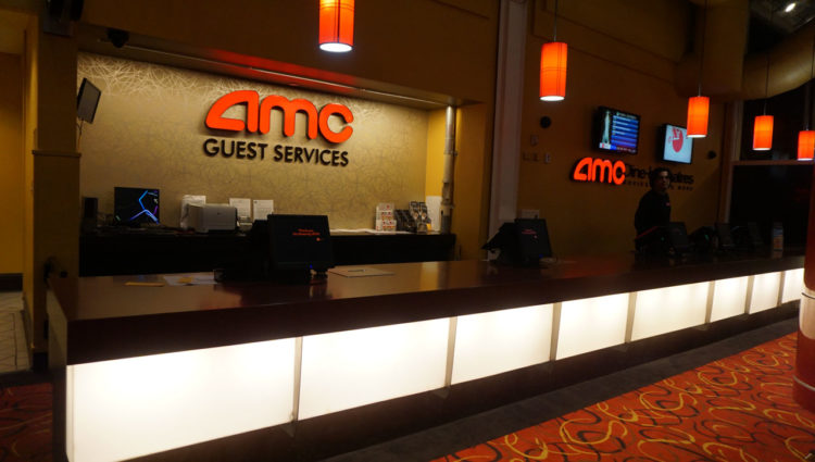 AMC Disney Springs 24 Dine-in Theatre: jantando no cinema