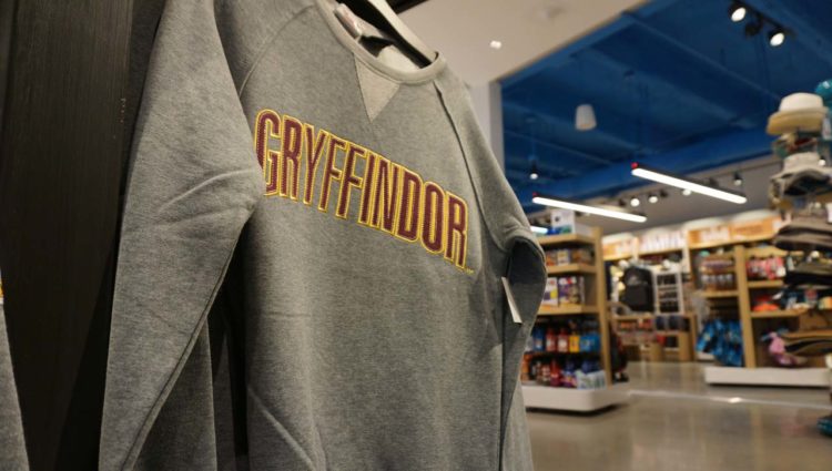 Produtos do Harry Potter nos parques da Universal